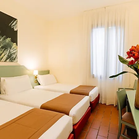Excel Hotel Naviglio - Ca'Bianca Mailand Exterior foto